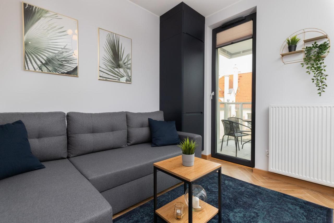 Apartment Kollataja With Parking By Renters Prestige